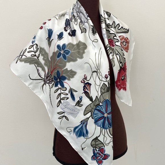 New Gucci Kris Knight Floral Print Silk Scarf with Gucci Gift Box - Picture 7 of 15